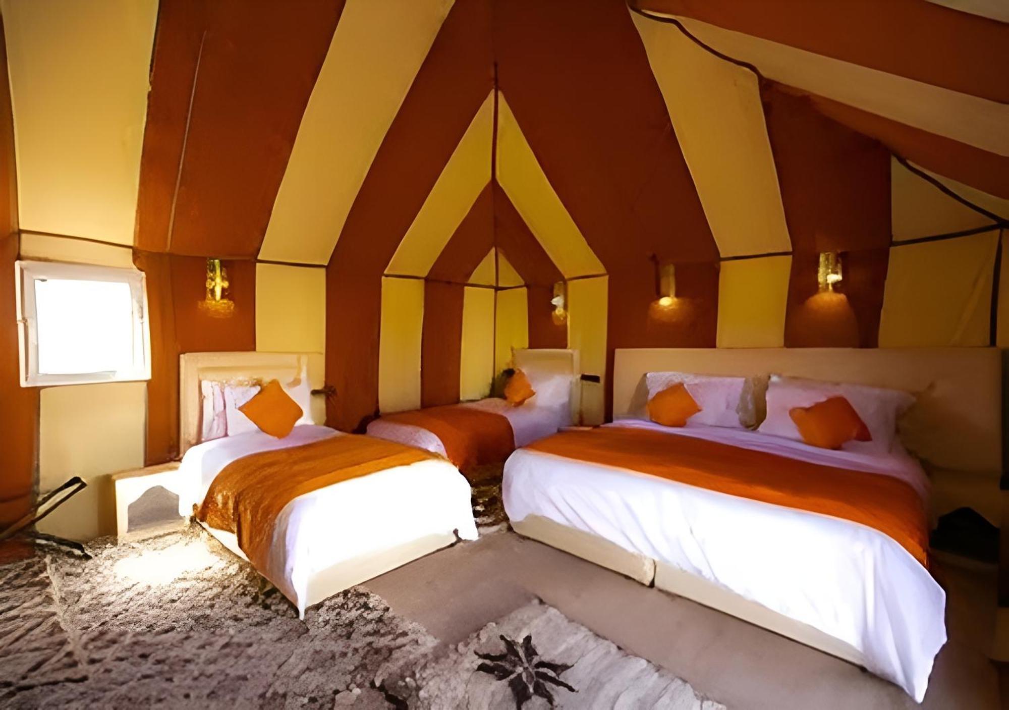 Merzouga Lovely Luxury Camp Экстерьер фото