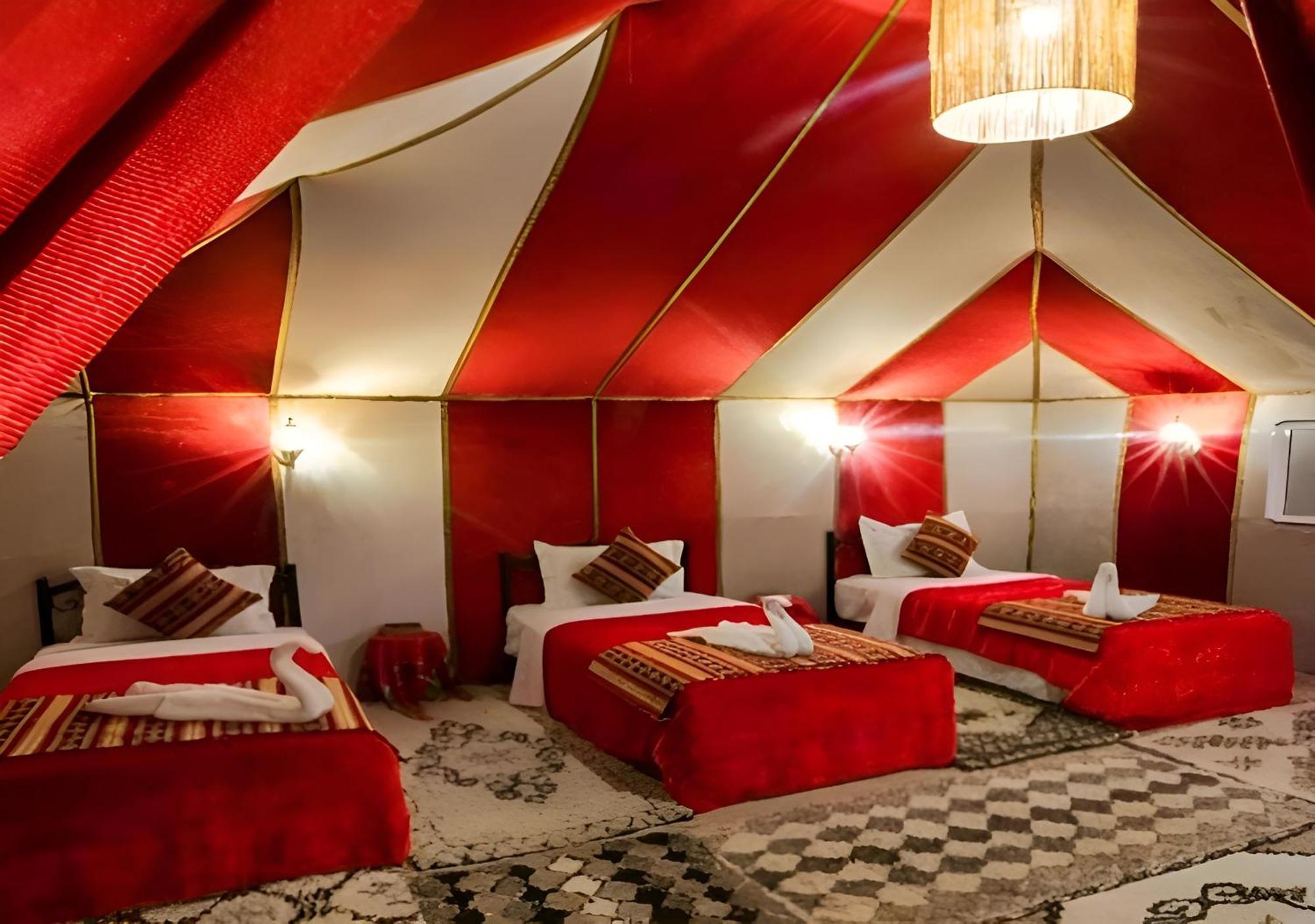 Merzouga Lovely Luxury Camp Экстерьер фото