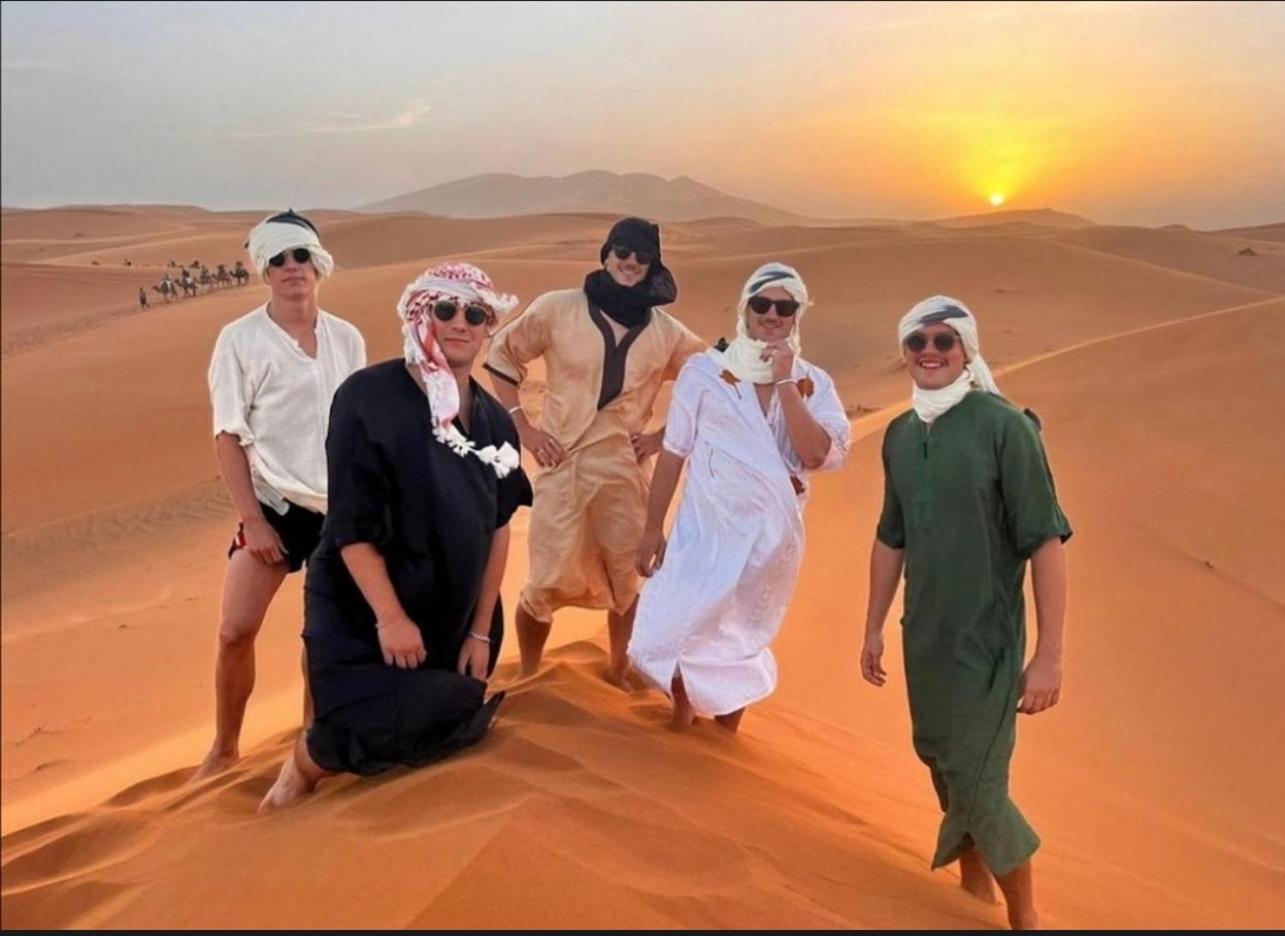 Merzouga Lovely Luxury Camp Экстерьер фото